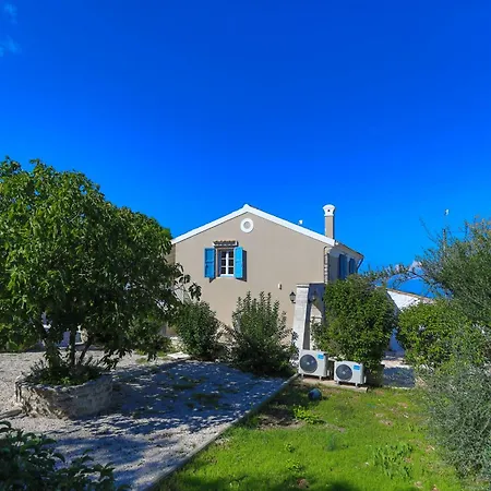 Thea Estate Villa *
